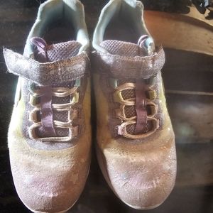 Girls Sketchers Shoes